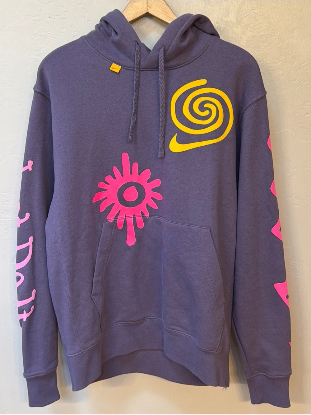 Nike Fleece Hoodie Sweatshirt Pullover Club Graphic FJ1575-553 Men's Sz S Purple